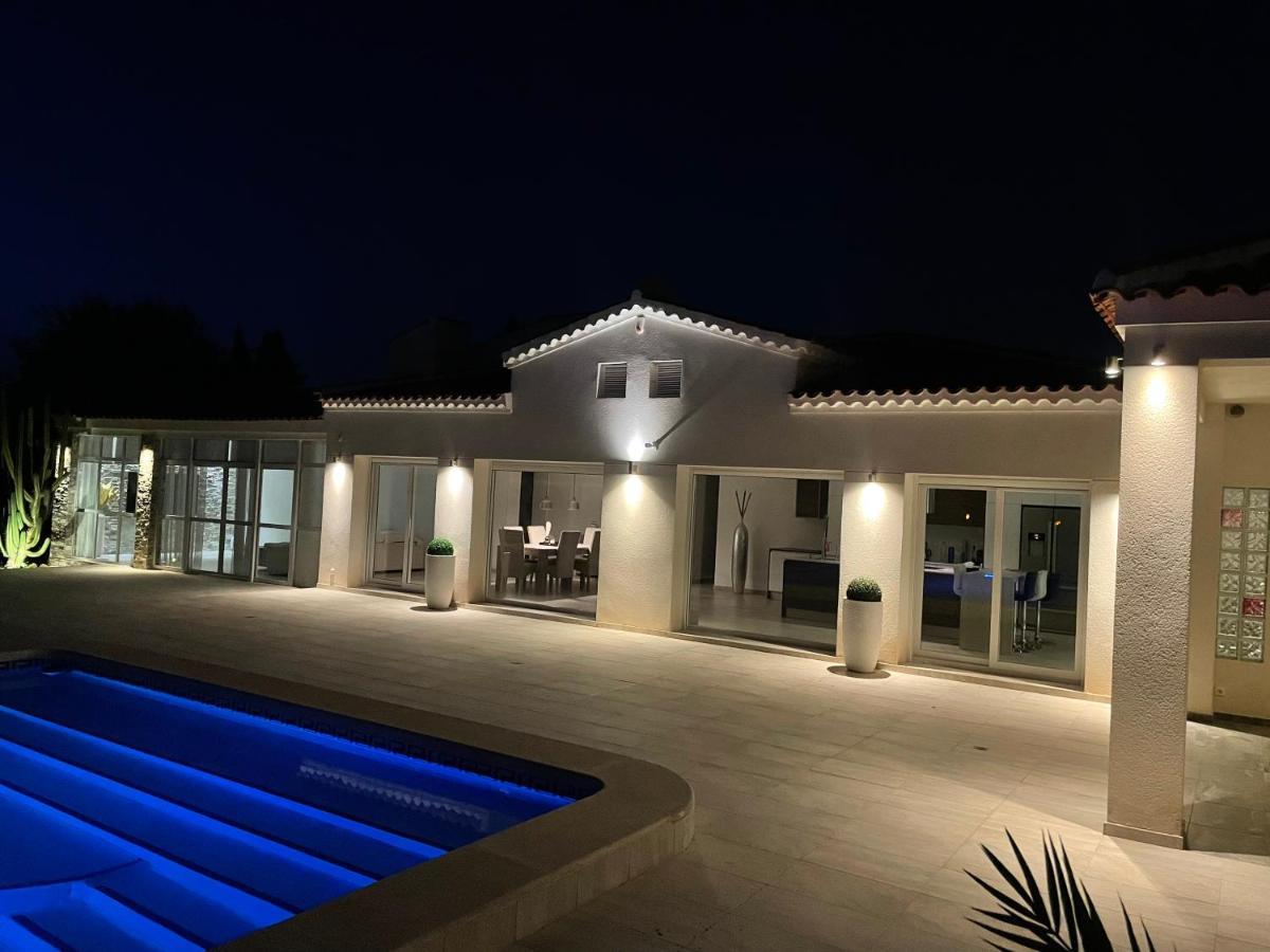 Villa Pyeranch Торрев'єха Екстер'єр фото